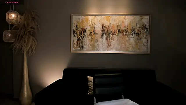 VeronicaBlue online show from 12.04.25