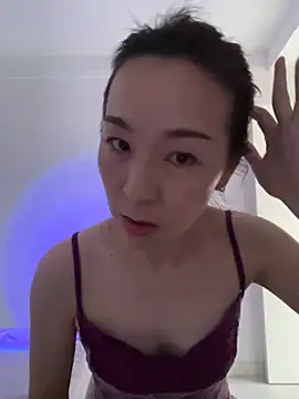 Snapshot of manmanyu520 chatting on 11.02.25 manmanyu520 online show from 11.02.25