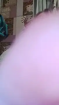 Kiss Eva online show from 12.26.24