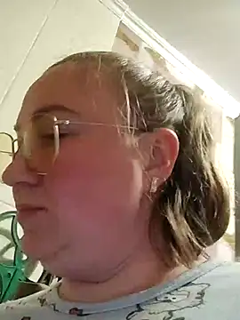 Kiss Eva online show from 03.10.25