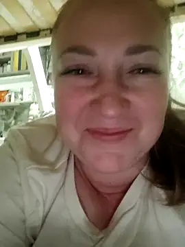 Kiss Eva online show from 10.09.25