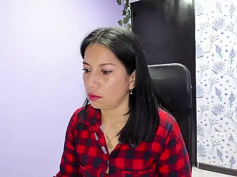 Megan Collinss  online show from 11.06.25