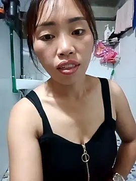 Snapshot of sulove_xx chatting on 09.29.25 sulove xx online show from 09.29.25