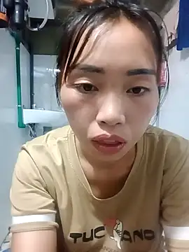 Snapshot of sulove_xx chatting on 10.03.25 sulove xx online show from 10.03.25