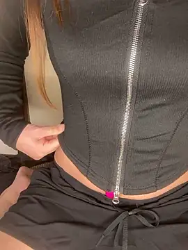 Snapshot of miko_o0 chatting on 10.12.25 miko o0 online show from 10.12.25