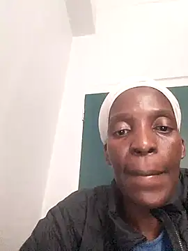 Snapshot of londie2 chatting on 09.26.25 londie2 online show from 09.26.25