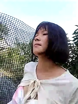 linda bae00 online show from 10.21.25