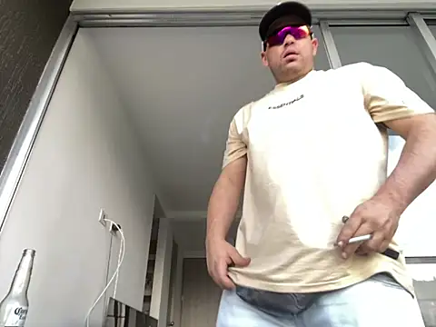 rider239 online show from 10.04.25