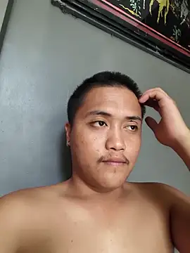 Snapshot of Nel_2k3 chatting on 10.03.25 Nel 2k3 online show from 10.03.25