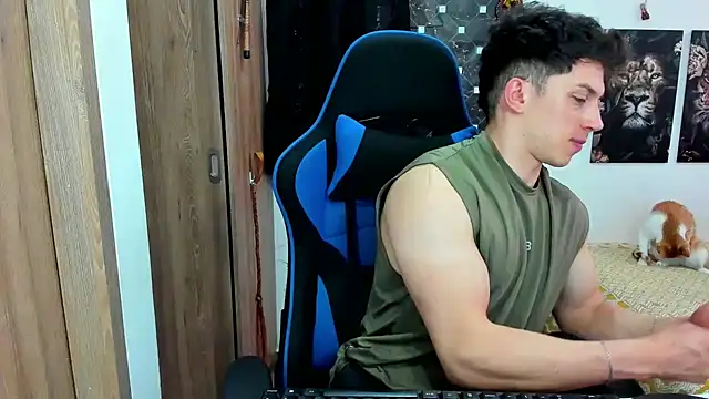 javiersexymann online show from 12.18.24