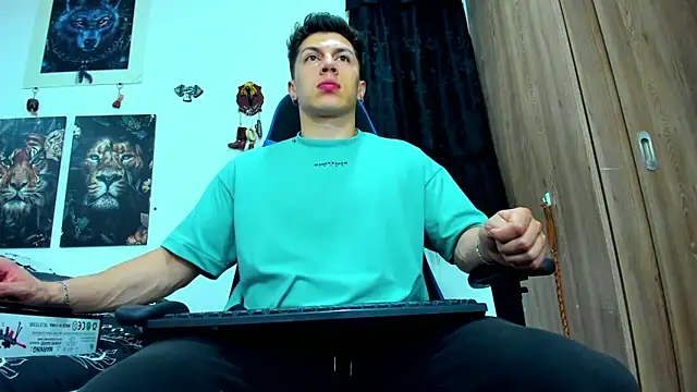 javiersexymann online show from 03.21.25