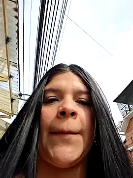 Eiimy pretty online show from 10.28.25