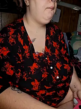 Snapshot of GoddessDess chatting on 10.30.25 GoddessDess online show from 10.30.25