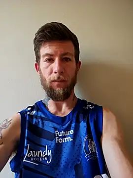 Snapshot of Couplesplay1 chatting on 09.09.25 Couplesplay1 online show from 09.09.25