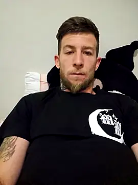 Snapshot of Couplesplay1 chatting on 10.03.25 Couplesplay1 online show from 10.03.25