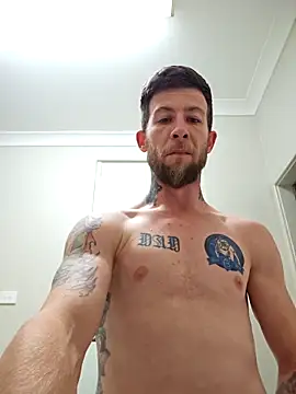 Snapshot of Couplesplay1 chatting on 10.12.25 Couplesplay1 online show from 10.12.25