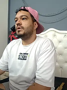 Snapshot of Stevens_db chatting on 09.14.25 Stevens db online show from 09.14.25