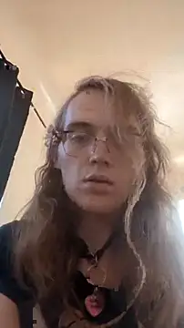 Snapshot of BlondeyMiyMiy chatting on 09.14.25 BlondeyMiyMiy online show from 09.14.25