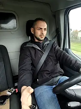 papichulo0099 online show from 11.17.25