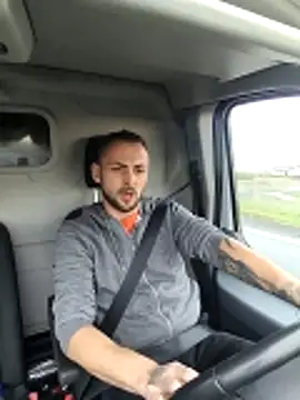 papichulo0099 online show from 11.20.25