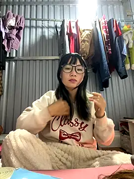 AAANINE22 online show from 11.19.25