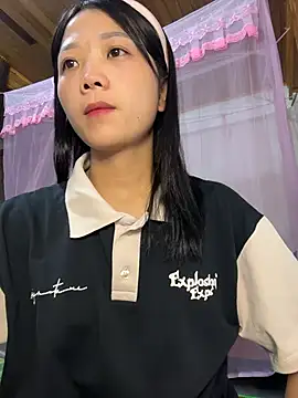 thaoyeuuu online show from 10.24.25