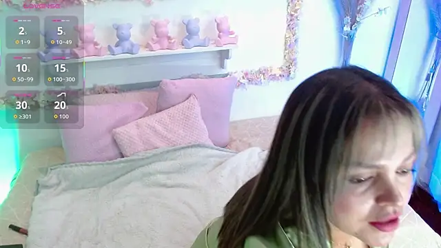 vintoria cherry online show from 10.24.25