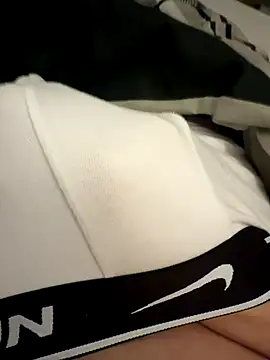 Snapshot of JacobDT chatting on 11.08.25 JacobDT online show from 11.08.25