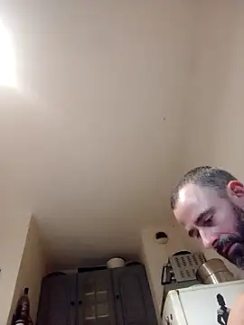 Snapshot of whatYwantMorrre chatting on 10.07.25 whatYwantMorrre online show from 10.07.25