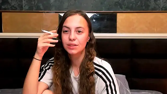 MillieTinny online show from 10.18.25