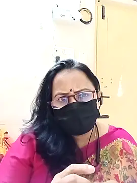 Snapshot of Ananya_flower chatting on 09.27.25 Ananya flower online show from 09.27.25