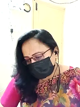 Snapshot of Ananya_flower chatting on 10.12.25 Ananya flower online show from 10.12.25