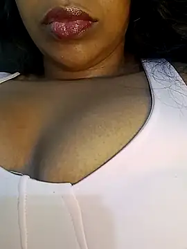 Kitana77 online show from 10.25.25