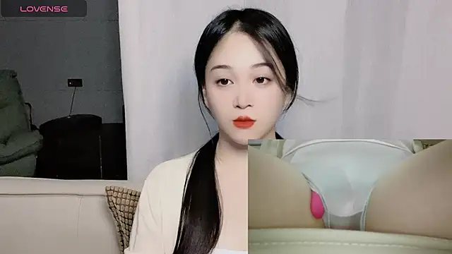 woaiqinqin online show from 09.28.25