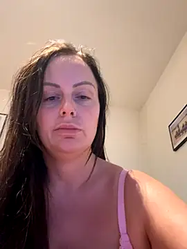 Snapshot of nightingale27 chatting on 10.09.25 nightingale27 online show from 10.09.25