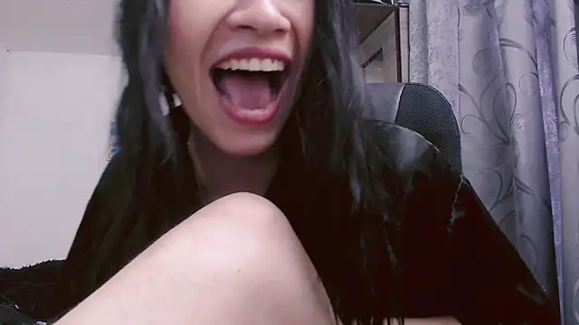 Snapshot of scarlett_vonrose chatting on 09.13.25 scarlett vonrose online show from 09.13.25