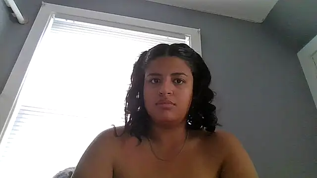 Snapshot of ebonymama23 chatting on 09.17.25 ebonymama23 online show from 09.17.25