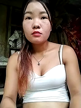 Snapshot of lylylove chatting on 09.15.25 lylylove online show from 09.15.25