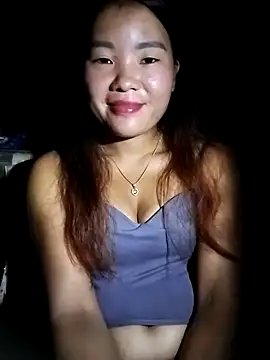 Snapshot of lylylove chatting on 09.23.25 lylylove online show from 09.23.25
