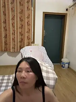 xiiuuff18 online show from 10.30.25