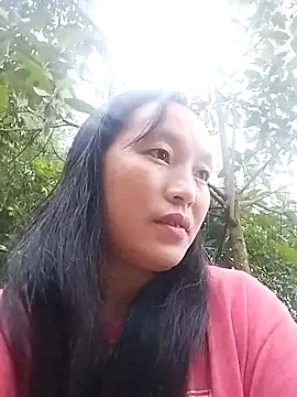 miss-su online show from 10.03.25