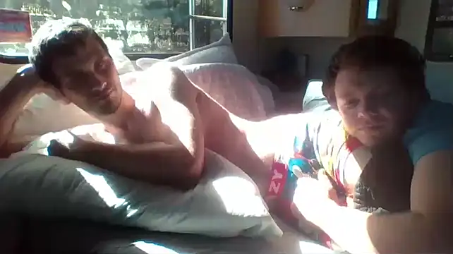 Snapshot of DeafGuyProud389 chatting on 11.07.25 DeafGuyProud389 online show from 11.07.25