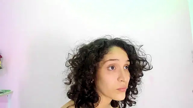 TeensNews18 online show from 09.23.25