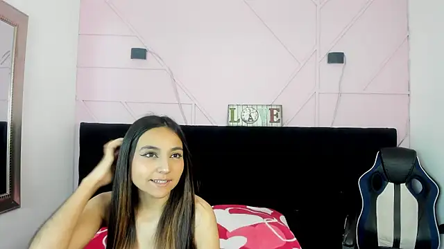MeggannFoxx online show from 09.20.25