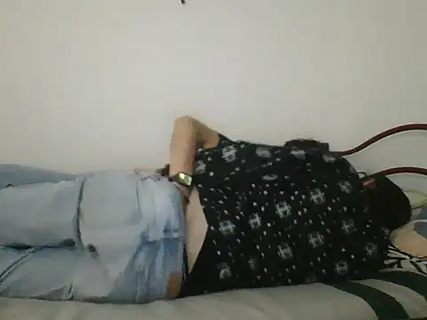 Snapshot of rzatd712 chatting on 12.01.25 rzatd712 online show from 12.01.25