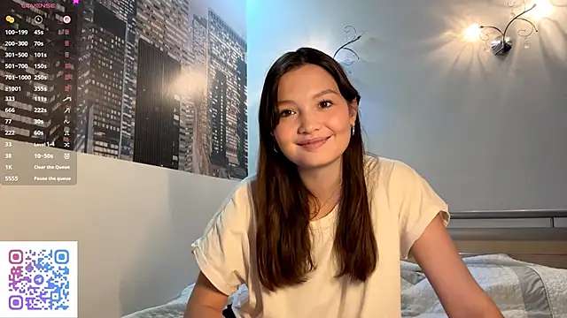 KiraVelvet online show from 09.29.25