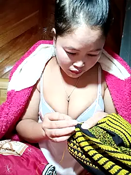 maycuc123 online show from 11.26.25