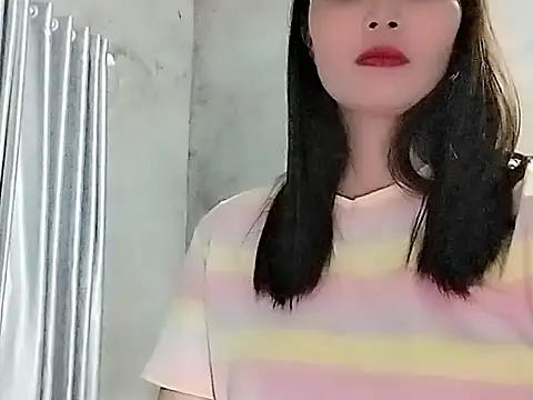 Siglemom sexy online show from 11.17.25