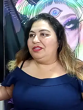 curvy diva  online show from 10.18.25