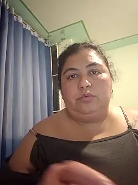 curvy diva  online show from 11.30.25